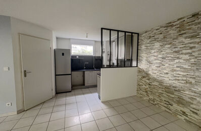location appartement 650 € CC /mois à proximité de Aigues-Vives (30670)