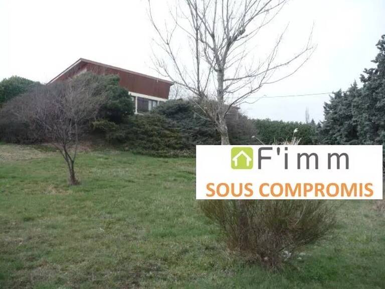 Maison avec terrain — photo 1