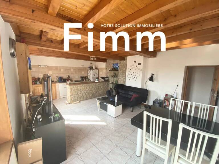 Appartement de 73m², centre de pélussin — photo 1