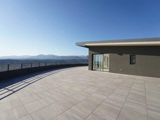 Appartement Villa Unique au Dernier Étage avec Piscine et Vue... — photo du bien