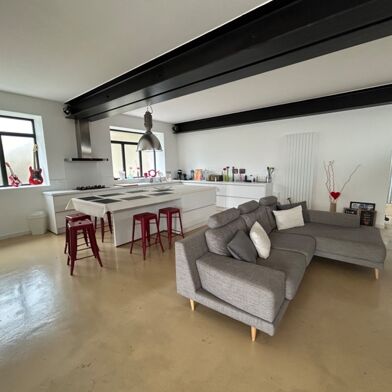 Appartement 4 pièces 173 m²