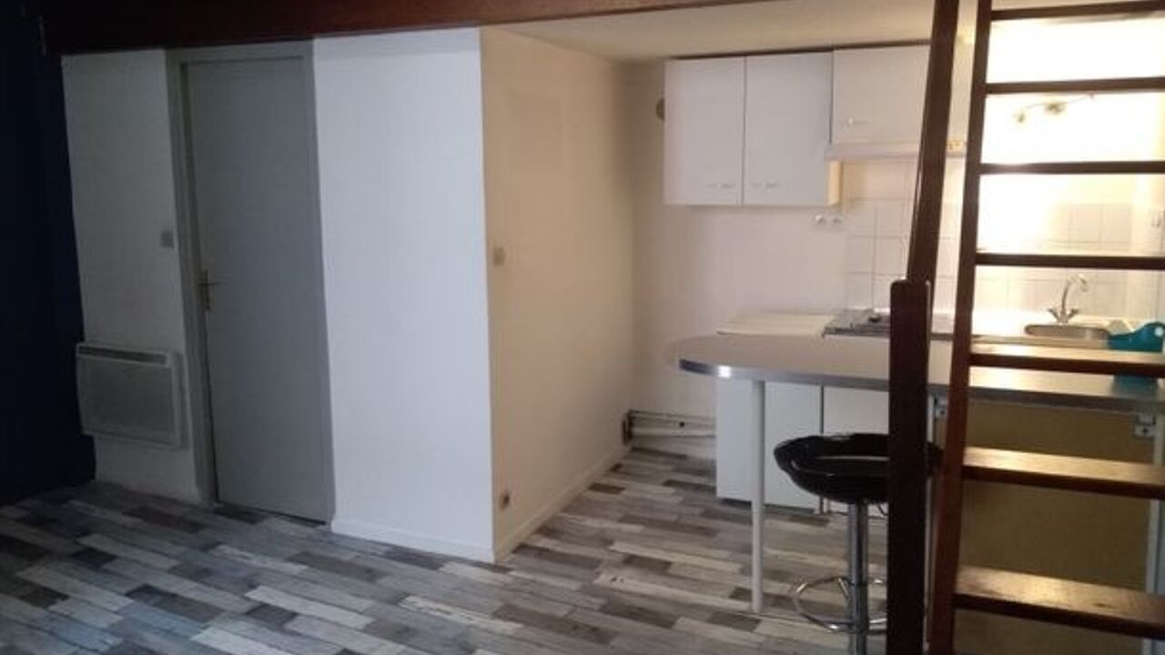appartement 2 pièces 25 m2 à louer à Bordeaux (33000)