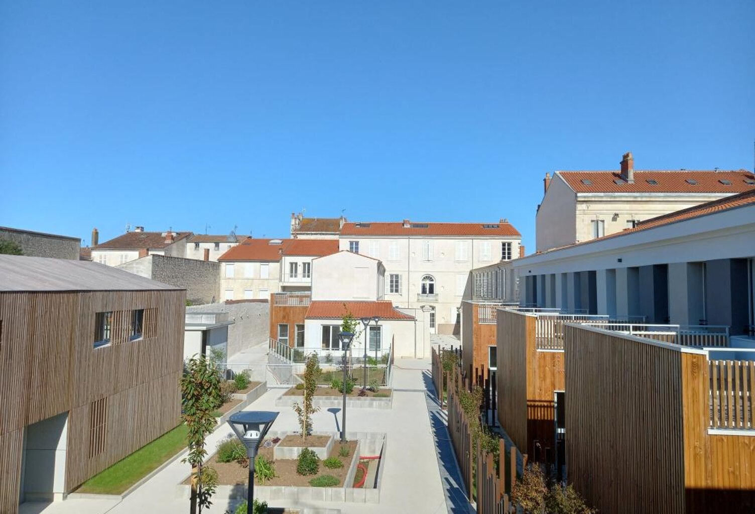 Appartement Rochefort T3 cave et stationnement privatif — photo 1