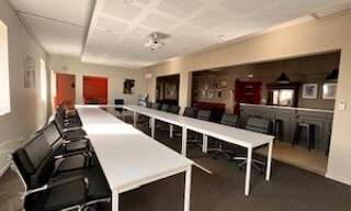 Bureau  270 m² à louer à Bordeaux (33000)