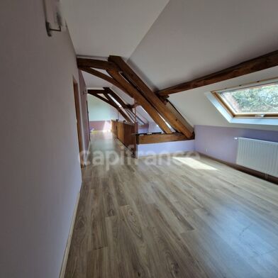 Maison 5 pièces 241 m²