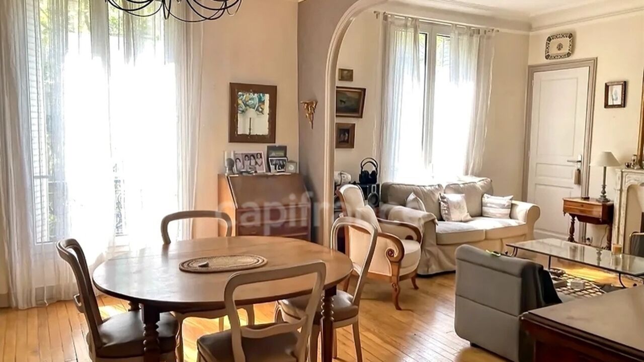 appartement 5 pièces 113 m2 à vendre à Paris 11 (75011)