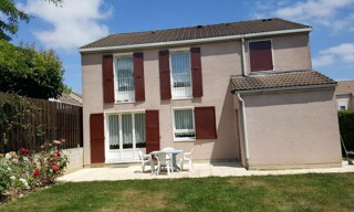 Appartement 1 Pièce 14 m² à louer à Guyancourt (78280)