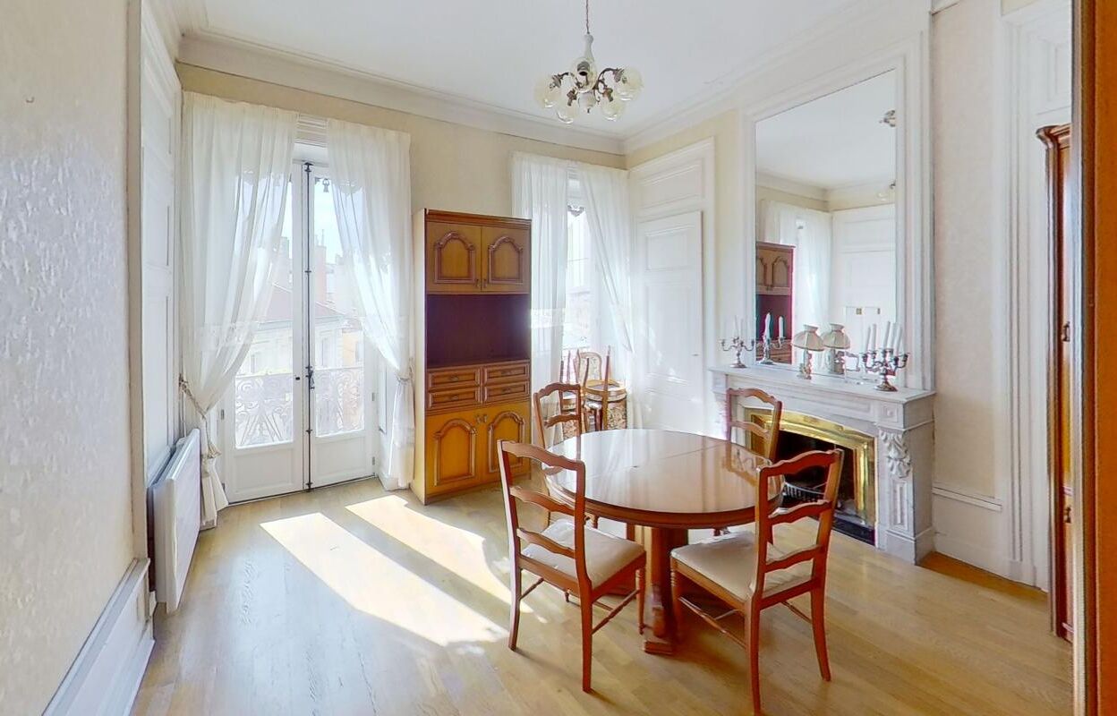 appartement 3 pièces 75 m2 à vendre à Lyon 1 (69001)