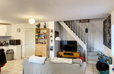 location maison 990 € CC /mois à proximité de Arles (13200)