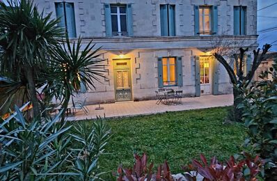 maison 7 pièces 202 m2 à vendre à Saint-Sulpice-Et-Cameyrac (33450)