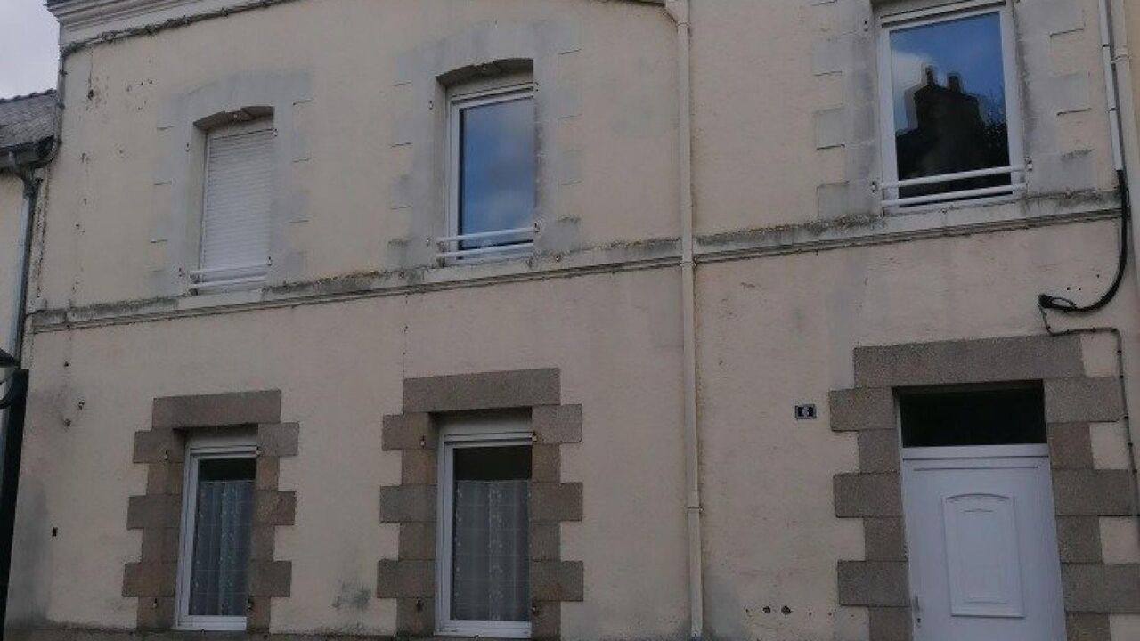 immeuble  pièces 200 m2 à vendre à Saint-Nicolas-de-Redon (44460)