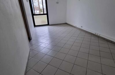 vente appartement 65 500 € à proximité de La Haye-Aubrée (27350)