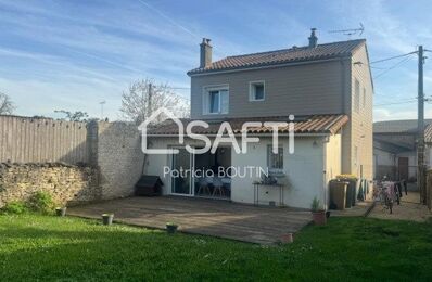 vente maison 229 000 € à proximité de Saint-Martin-de-Bernegoue (79230)