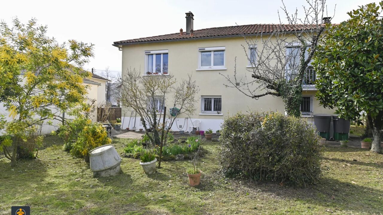 maison 5 pièces 142 m2 à vendre à Niort (79000)