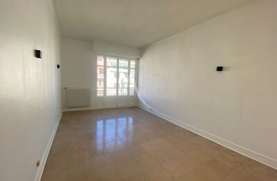 appartement 2 pièces 55 m2 à louer à Nice (06100)