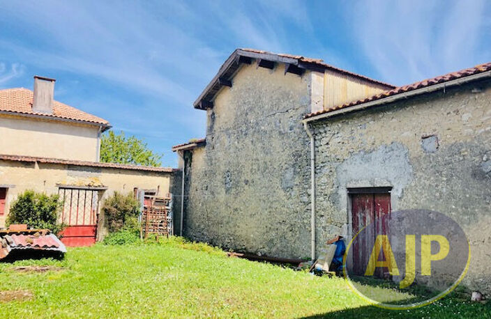 Maison bourgeoise à faire revivre au coeur du Médoc ! — photo 5