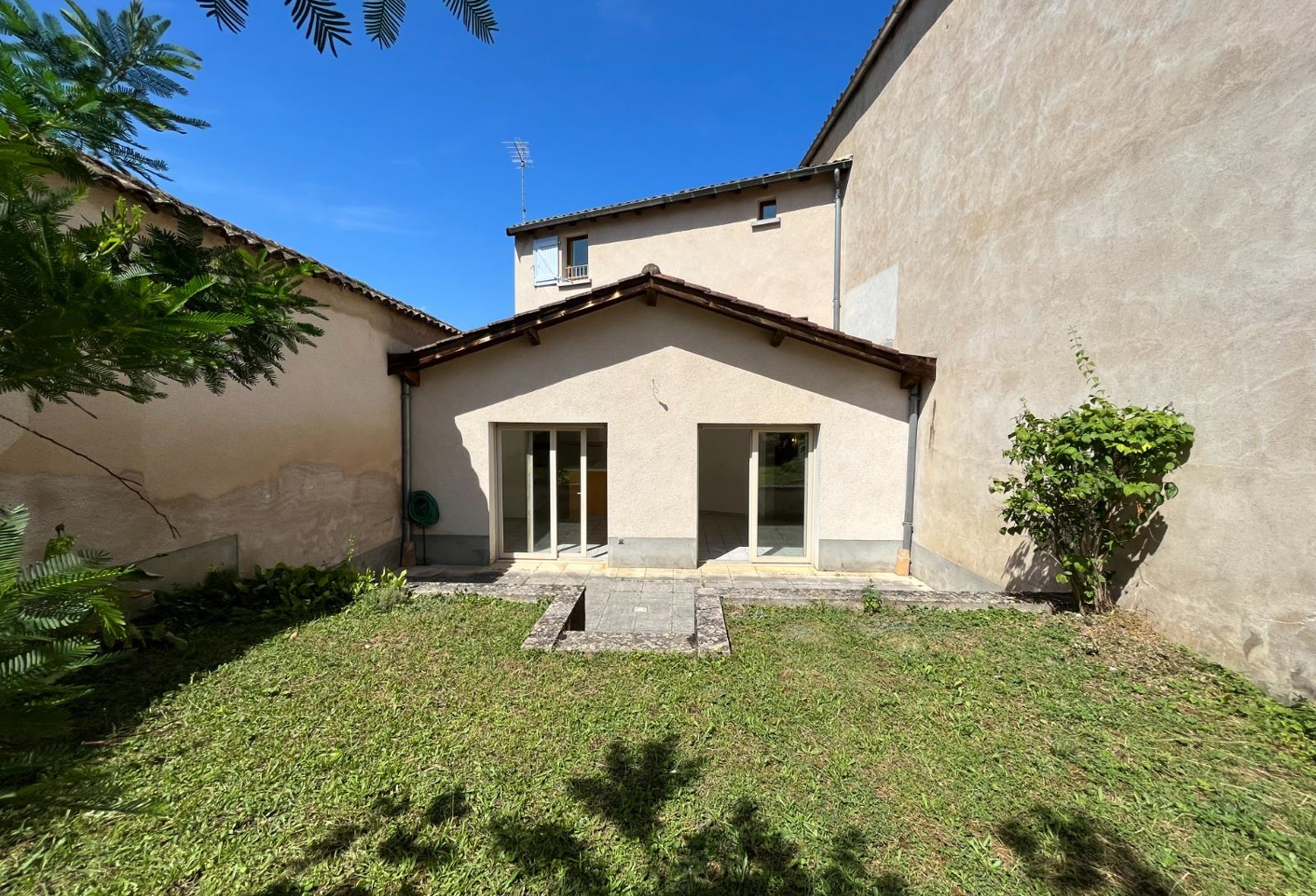 Maison T5 avec jardin — photo 1