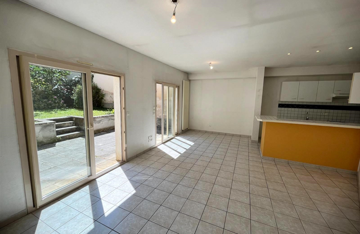 Maison T5 avec jardin — photo 2