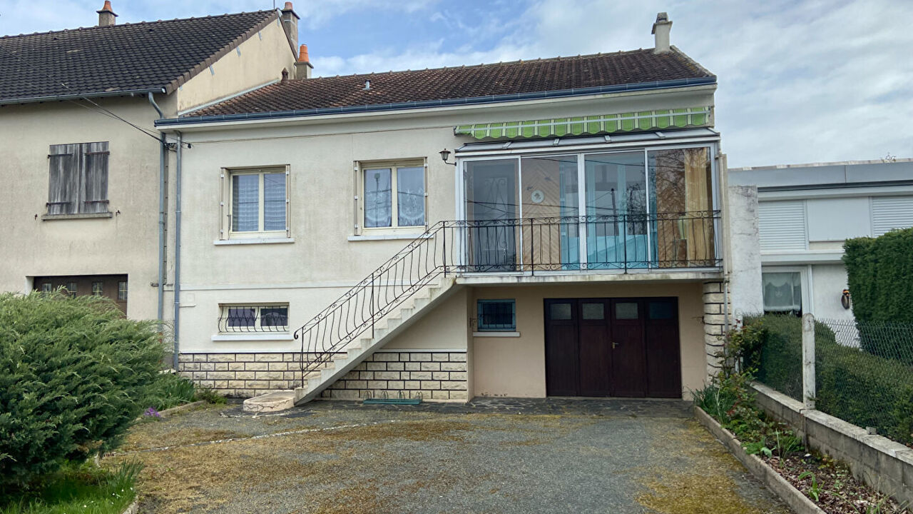 maison 5 pièces 81 m2 à vendre à Châteauroux (36000)