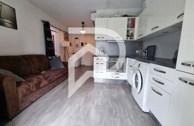 appartement 2 pièces 28 m2 à vendre à La Londe-les-Maures (83250)