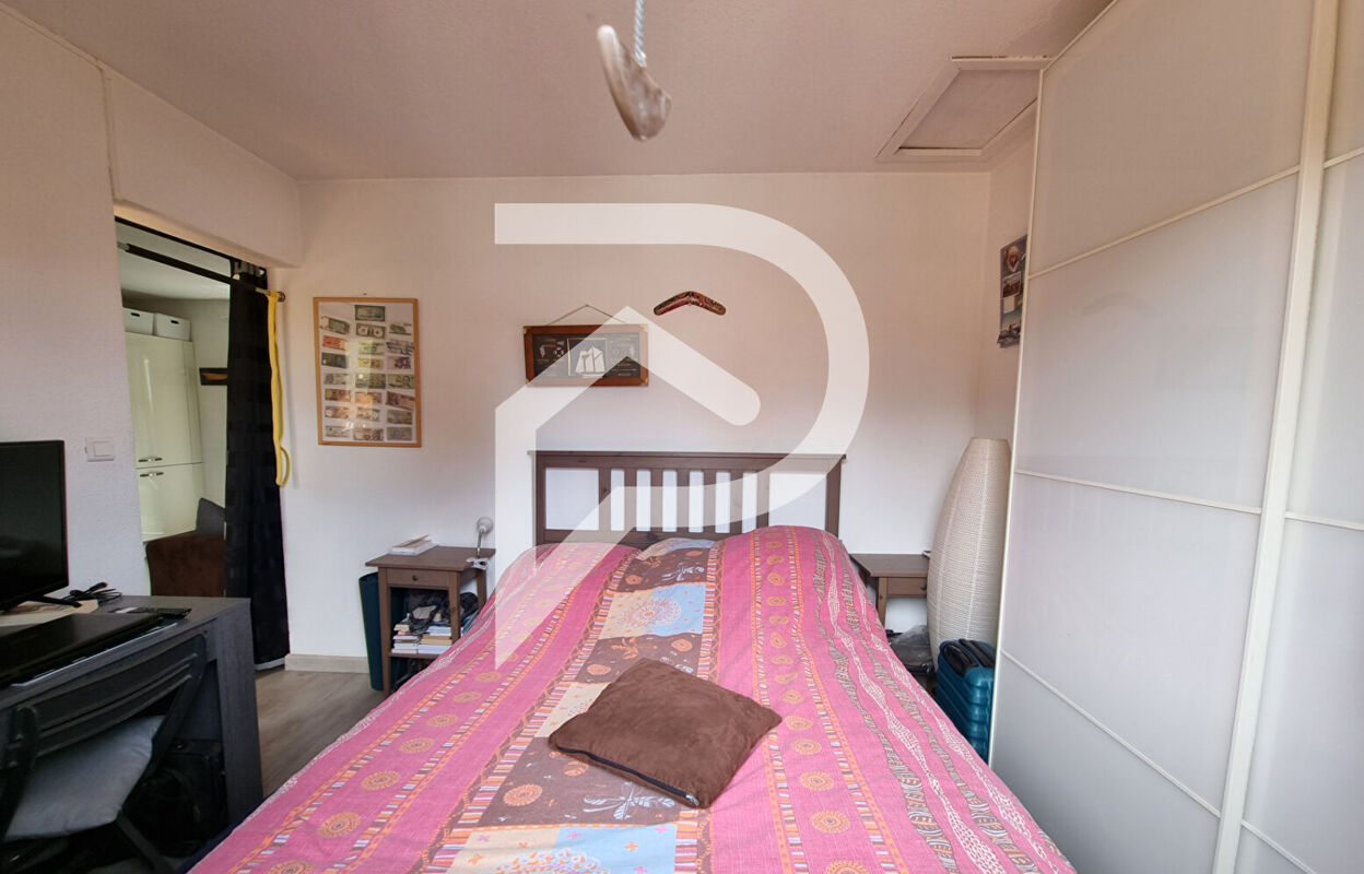 appartement 2 pièces 28 m2 à vendre à La Londe-les-Maures (83250)