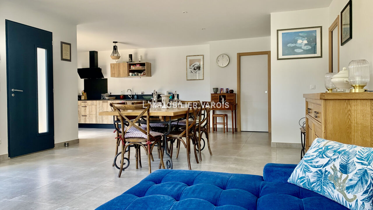 maison 4 pièces 100 m2 à vendre à Pierrefeu-du-Var (83390)