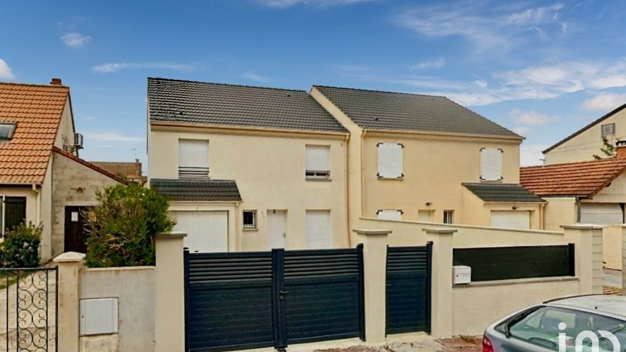 maison 5 pièces 97 m2 à vendre à Tremblay-en-France (93290)
