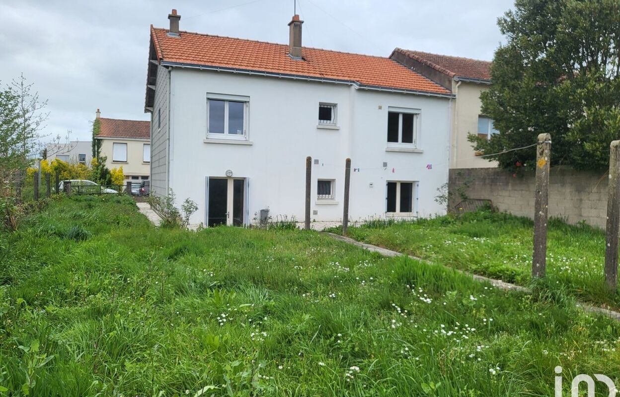 maison 4 pièces 75 m2 à vendre à La Roche-sur-Yon (85000)