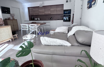 appartement 2 pièces 45 m2 à vendre à Saint-Cyr-sur-Mer (83270)