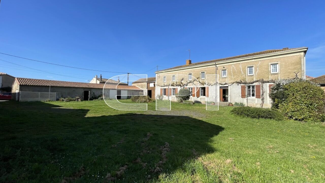 maison 7 pièces 145 m2 à vendre à Airvault (79600)