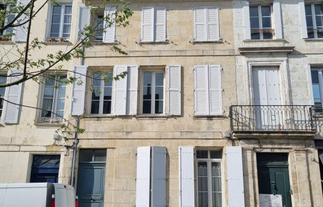 immeuble  pièces 203 m2 à vendre à Rochefort (17300)