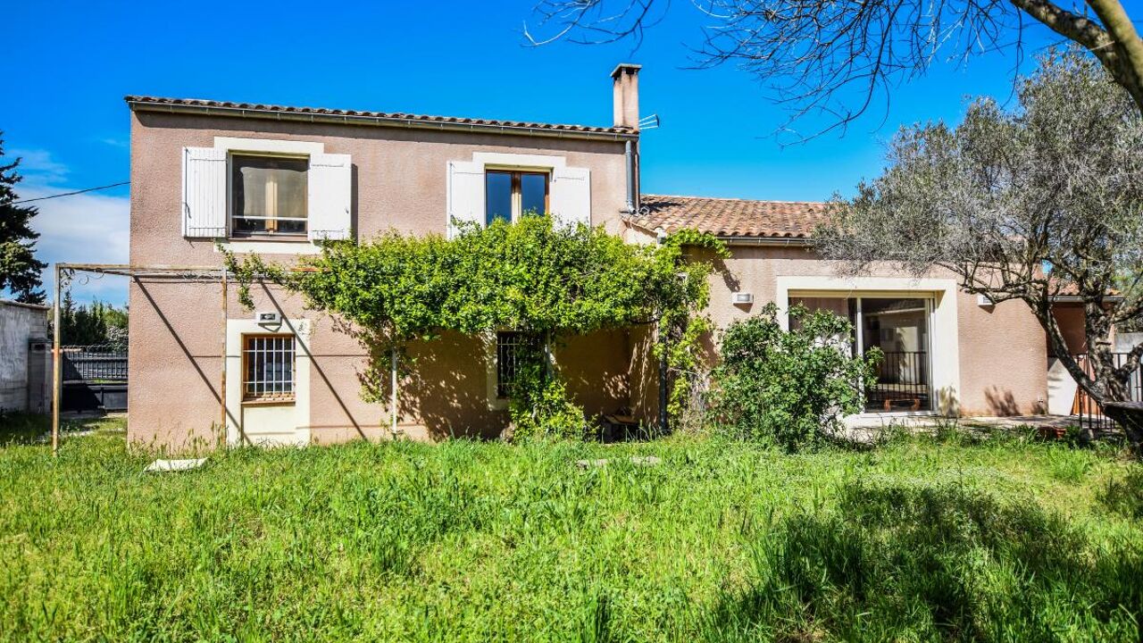 maison 4 pièces 140 m2 à vendre à Aramon (30390)