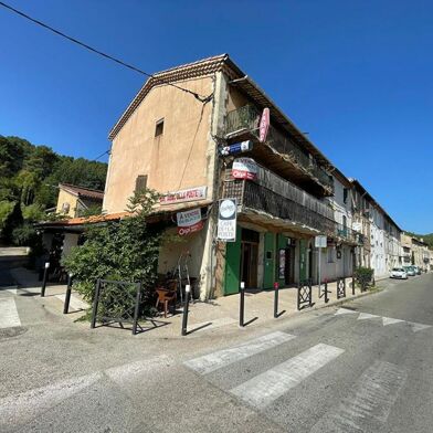 Immeuble  260000 €