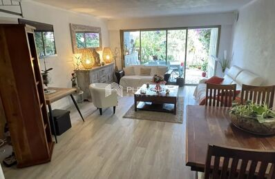 location maison 1 340 € CC /mois à proximité de Roquefort-les-Pins (06330)