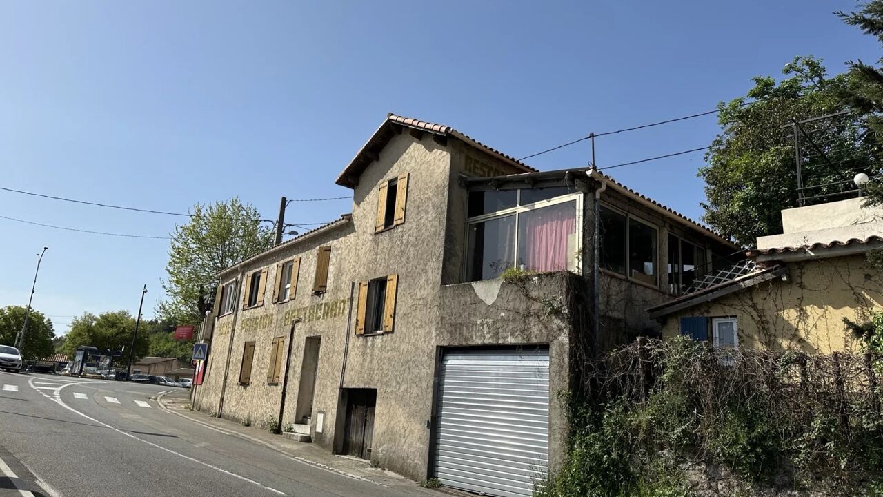 immeuble  pièces 215 m2 à vendre à Châteauneuf-Grasse (06740)