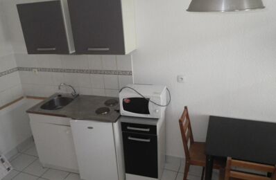 location appartement 550 € CC /mois à proximité de Heyrieux (38540)