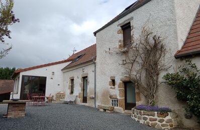 vente maison 226 800 € à proximité de Ainay-le-Vieil (18200)
