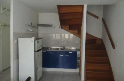 location appartement 335 € CC /mois à proximité de Amoncourt (70170)