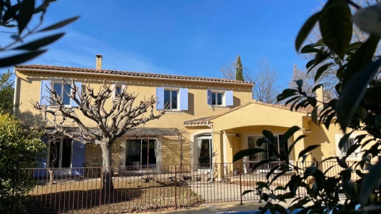 maison 8 pièces 220 m2 à vendre à Roussillon (84220)