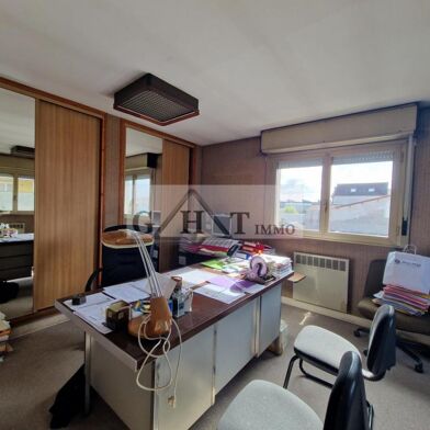 Local industriel  1400000 €