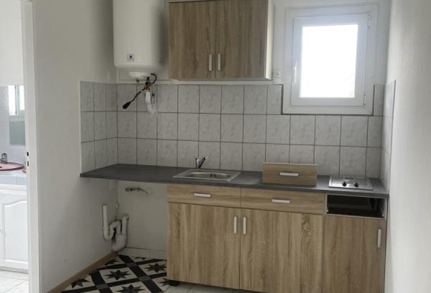 A LOUER : Appartement T2/3 non meublé au RDC d'une maison ind... — photo 1