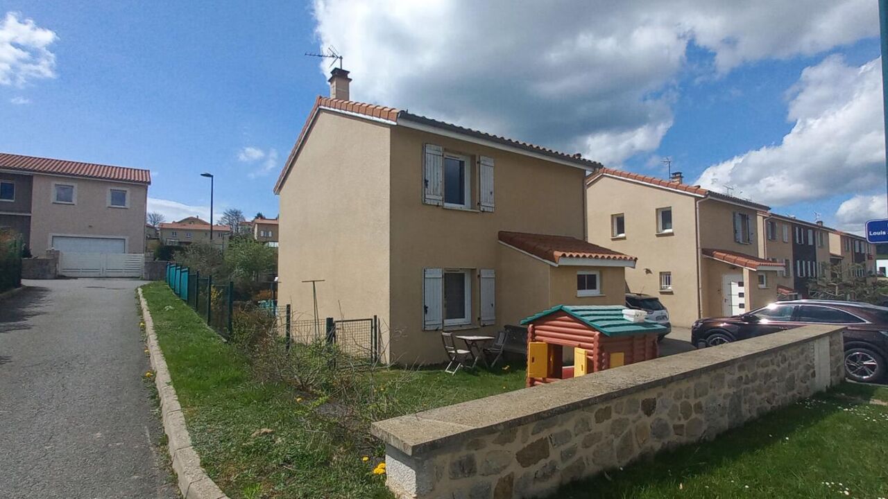 maison 4 pièces 85 m2 à vendre à Saint-Genest-Malifaux (42660)