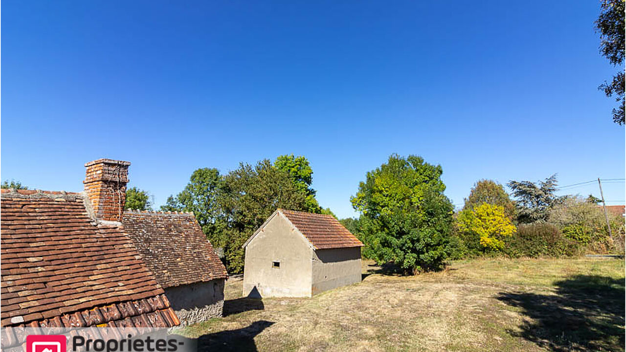 terrain  pièces 720 m2 à vendre à La Chapelle-Montmartin (41320)