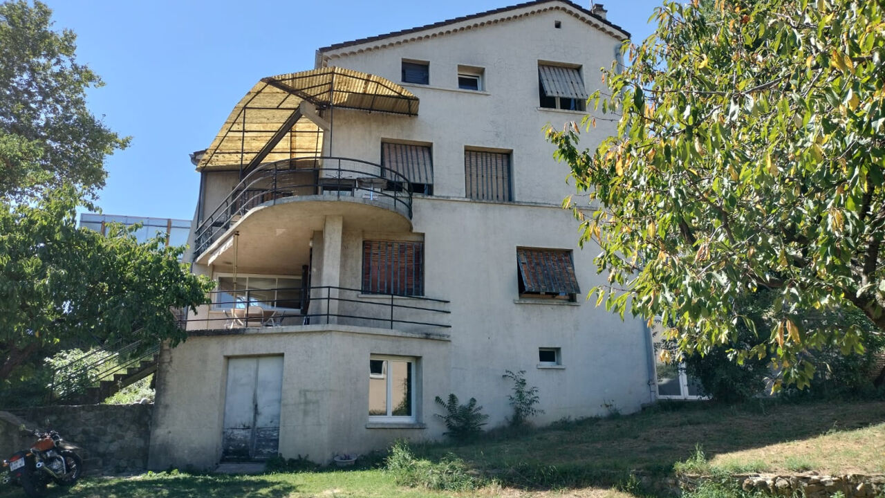 maison 7 pièces 230 m2 à vendre à Aubenas (07200)