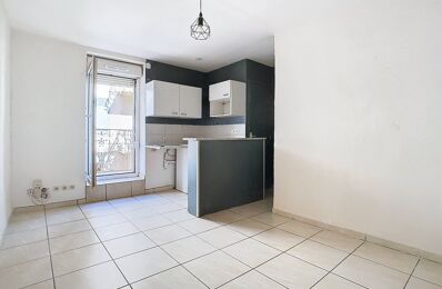 location appartement 280 € CC /mois à proximité de Narbonne (11100)