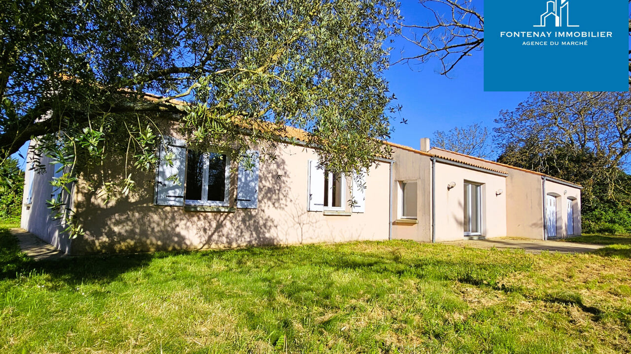 maison 6 pièces 156 m2 à vendre à Saint-Martin-de-Fraigneau (85200)