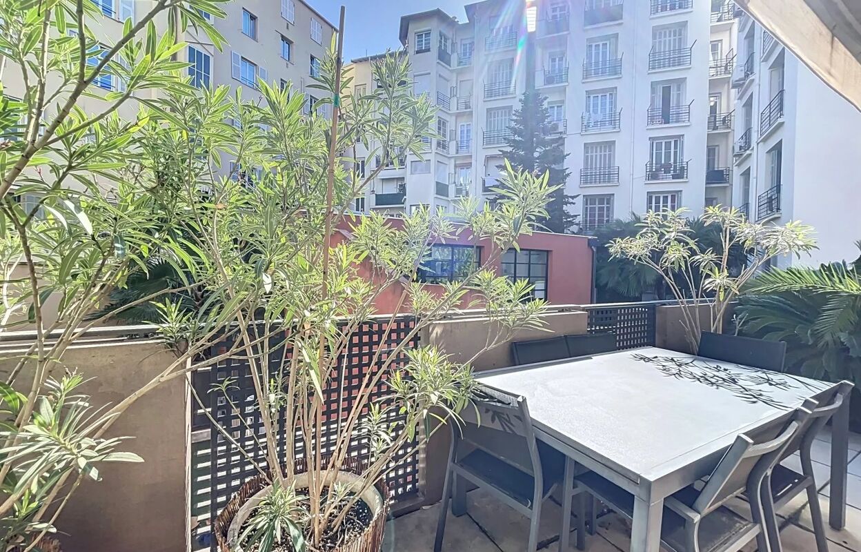 appartement 3 pièces 52 m2 à vendre à Nice (06000)