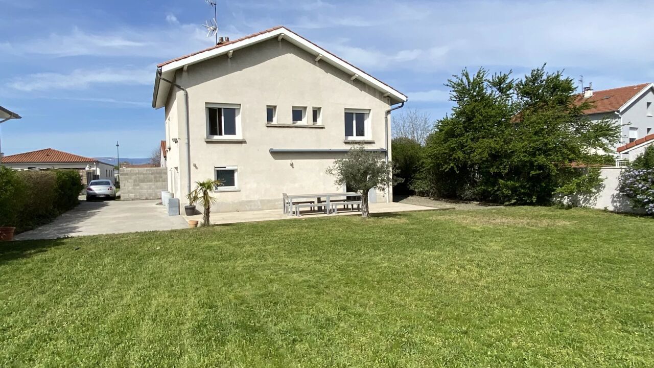 maison 6 pièces 142 m2 à vendre à Montrond-les-Bains (42210)