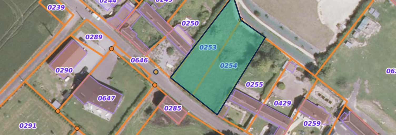 Terrain  953 m² à vendre à Blangy-sous-Poix (80290)