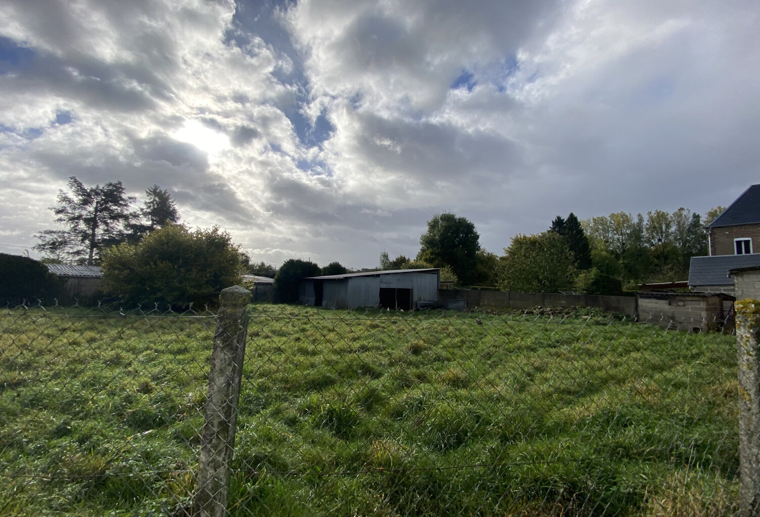 Terrain à bâtir situé à Saint Aubin Rivière — photo 1
